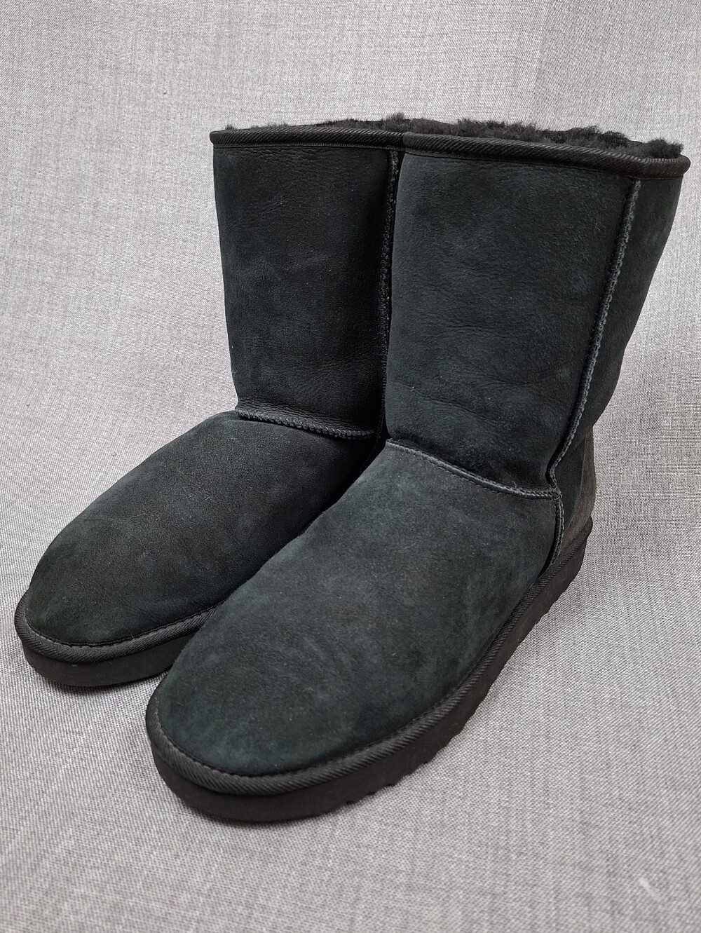 UGG Australia Classic Short Black Winter Boots. Men 12. Old Tag.
